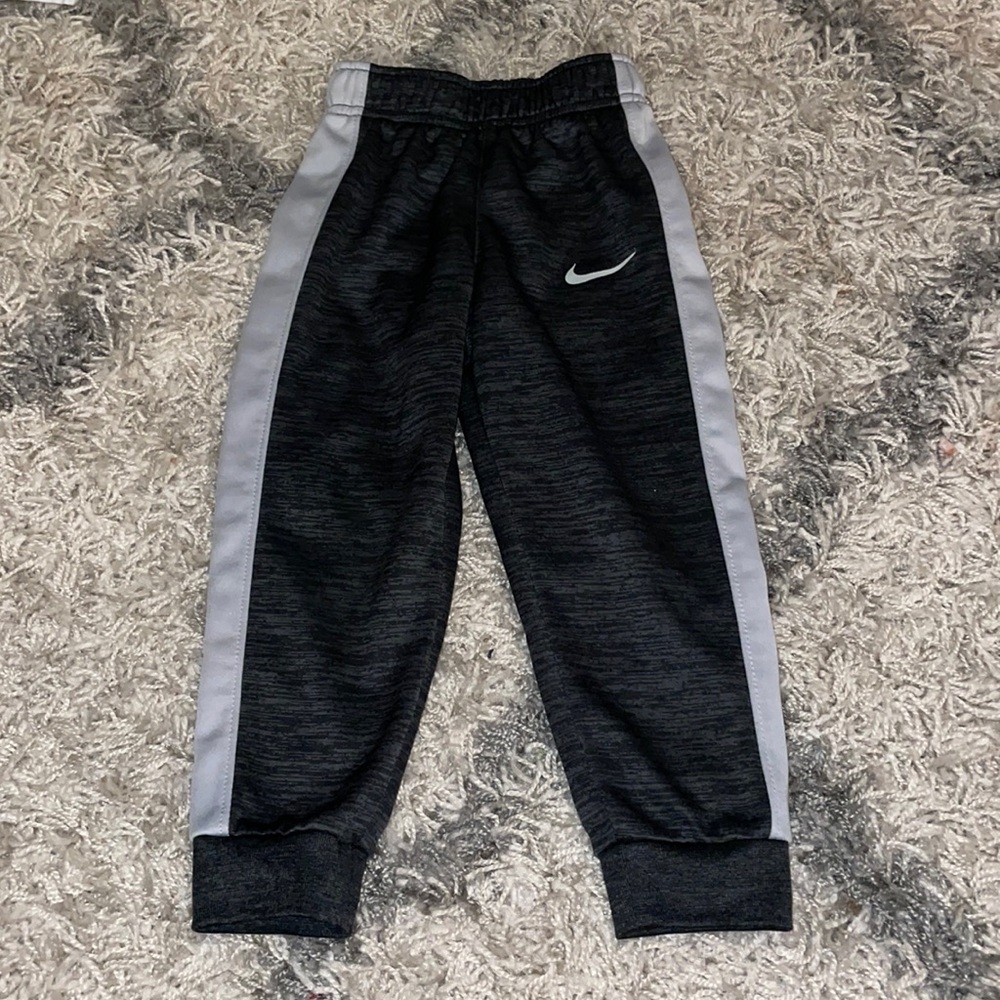 Nike Dri-fit jogger sweatpants